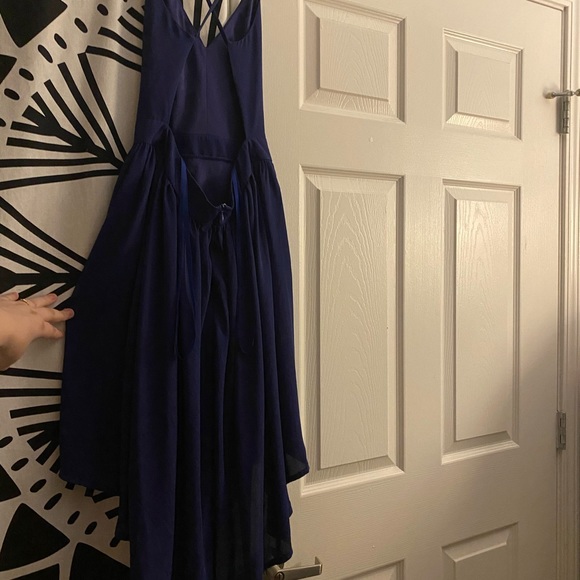 Beautiful Love Stitch Backless Dress - Picture 4 of 5